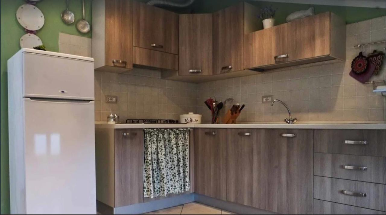 ArnascoCasa Di Claudia公寓 外观 照片