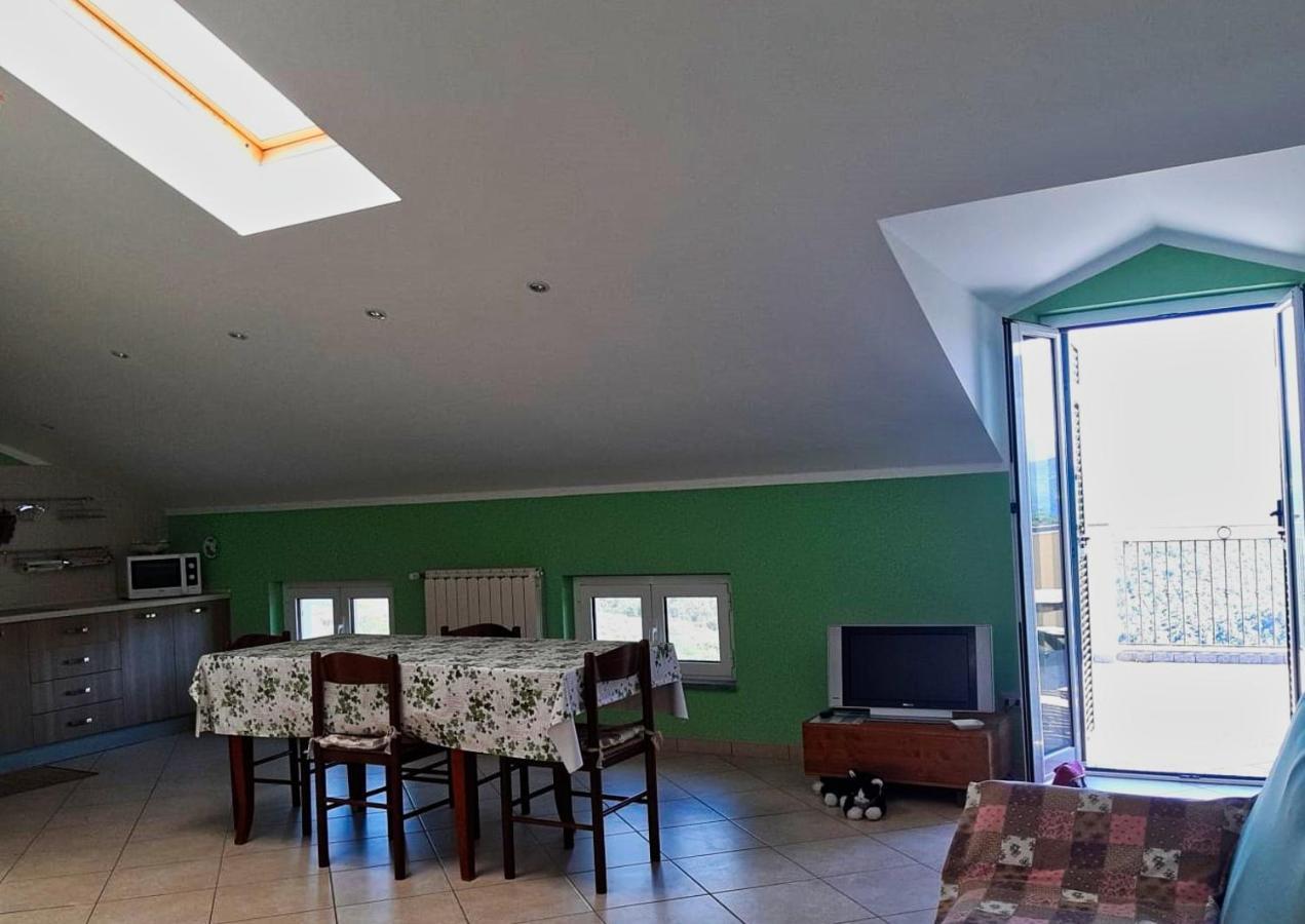 ArnascoCasa Di Claudia公寓 外观 照片